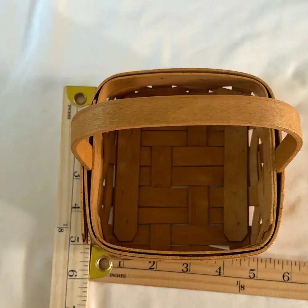 VTG Y2K 2004 Handmade Basket ~5 or 6 Inches Cottagecore
